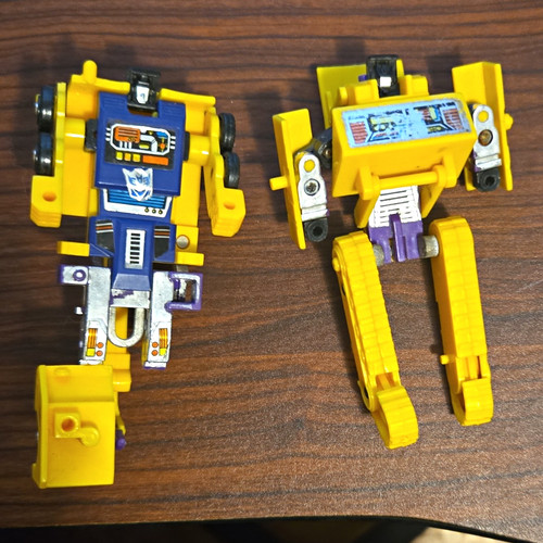 Transformers decepticon yellow - transformers,